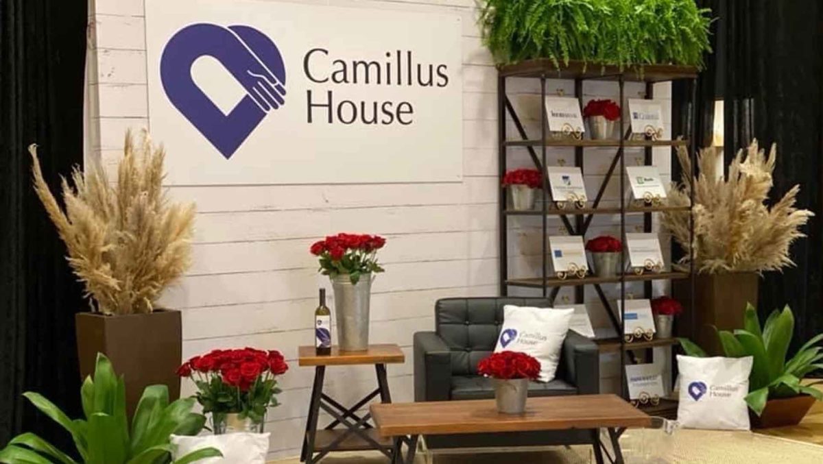camillus-house-auction